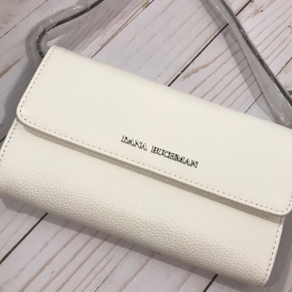 ✨HOST PICK Tri-Fold white Crossbody Wallet NWT - Picture 5 of 6